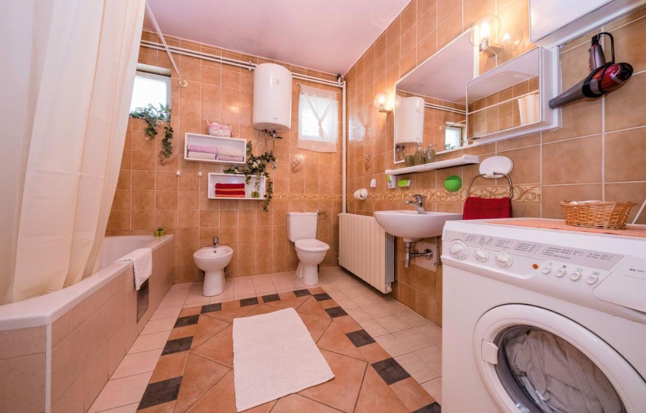 Apartment Dominik 2874 Palit 외부 사진